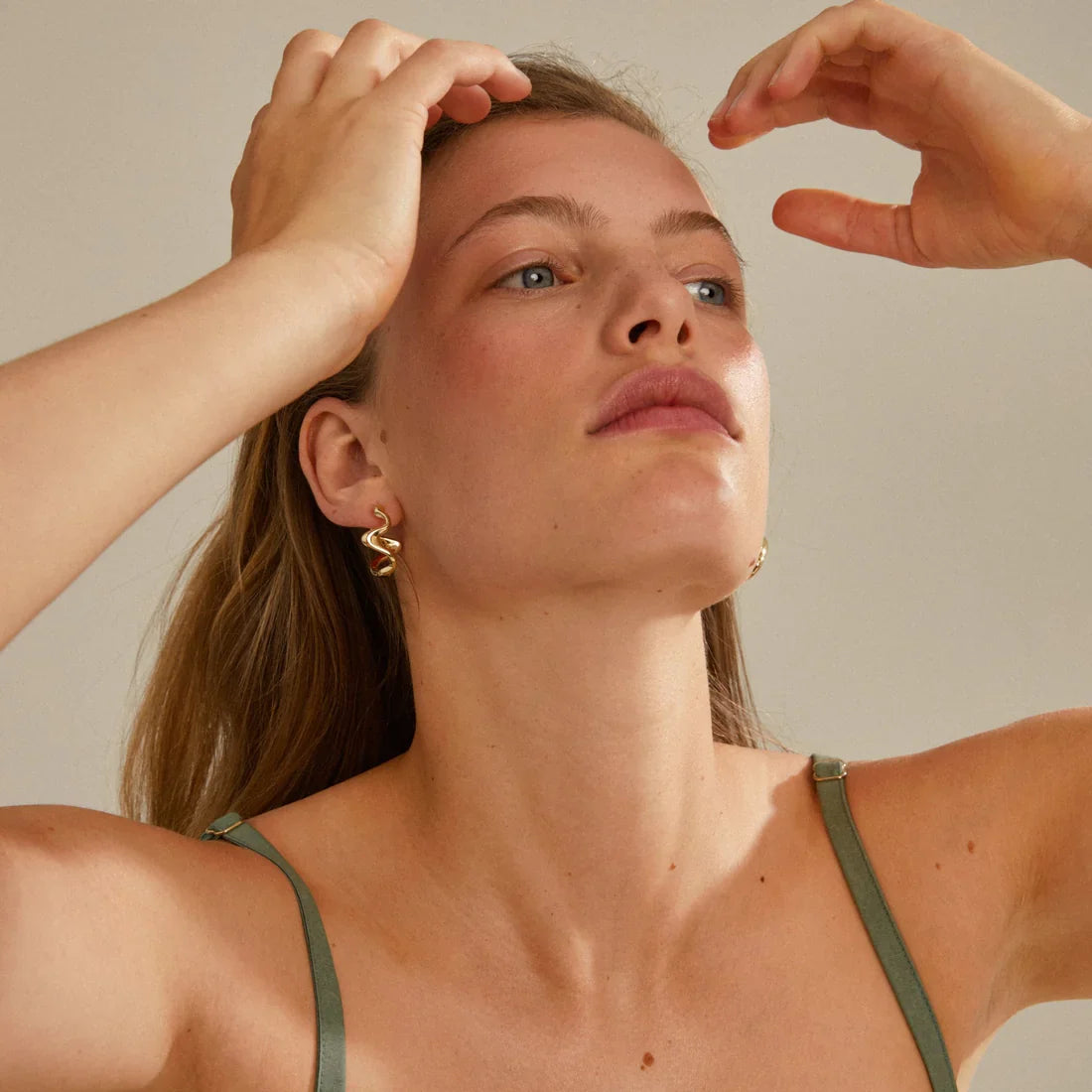 Pilgrim Moon Oyrnalokkar