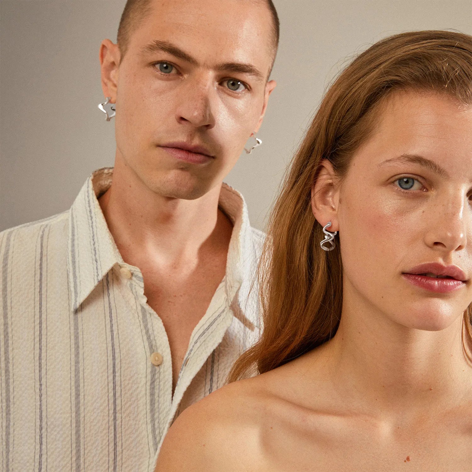 Pilgrim Moon Oyrnalokkar