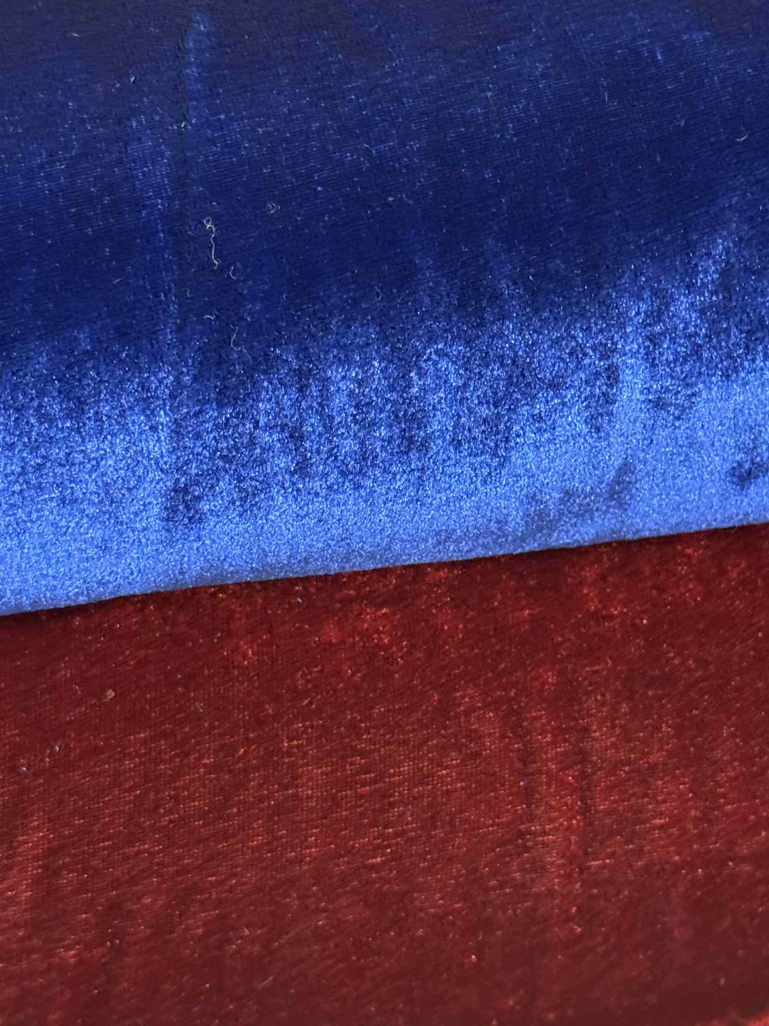 Strekk velour 120 kr mtr.