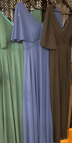 Veitslukjóli við stuttum ermum 2400 kr