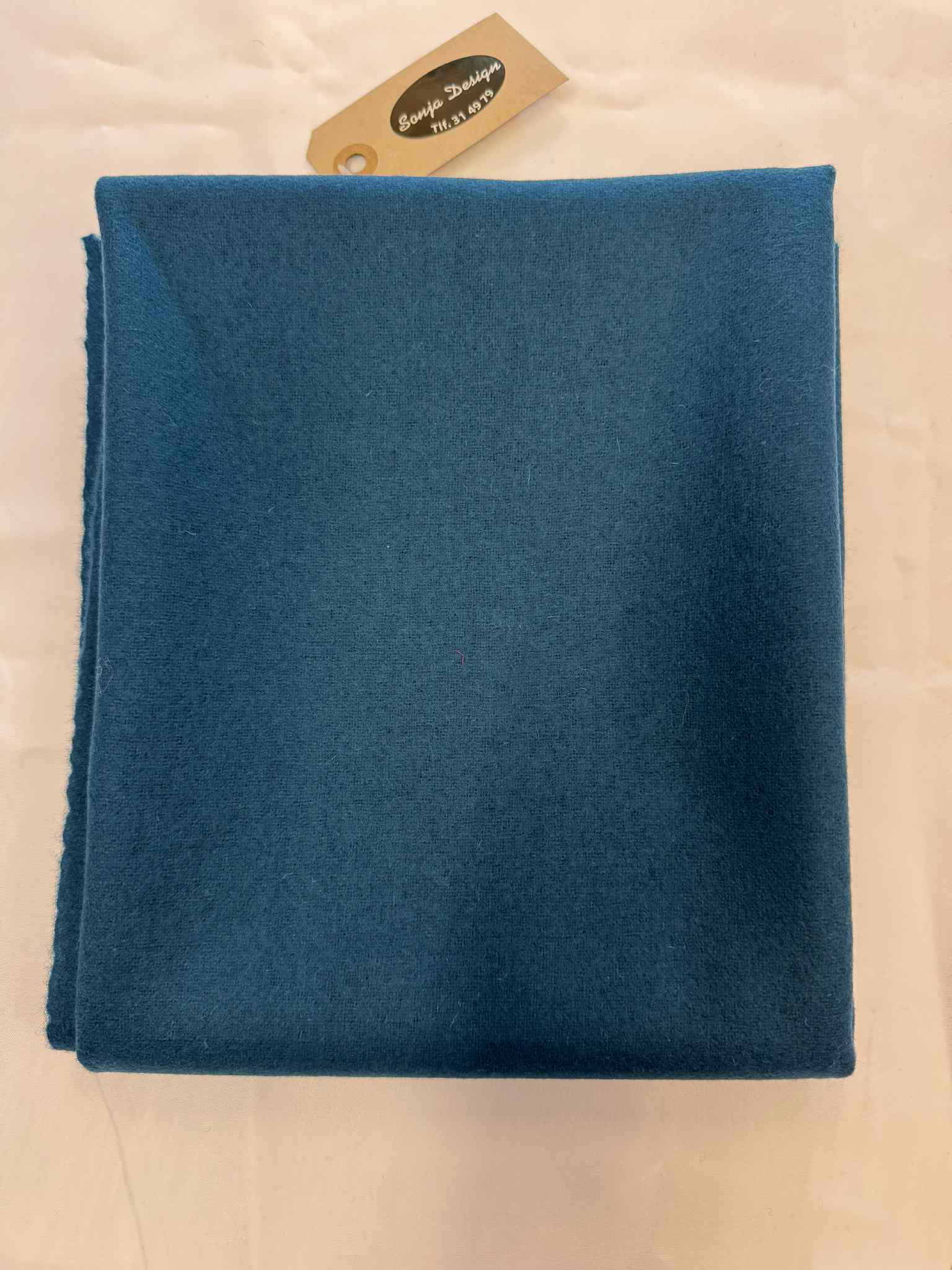 Petrol vestatoy/stykki - tilfar til føroysk klæðir