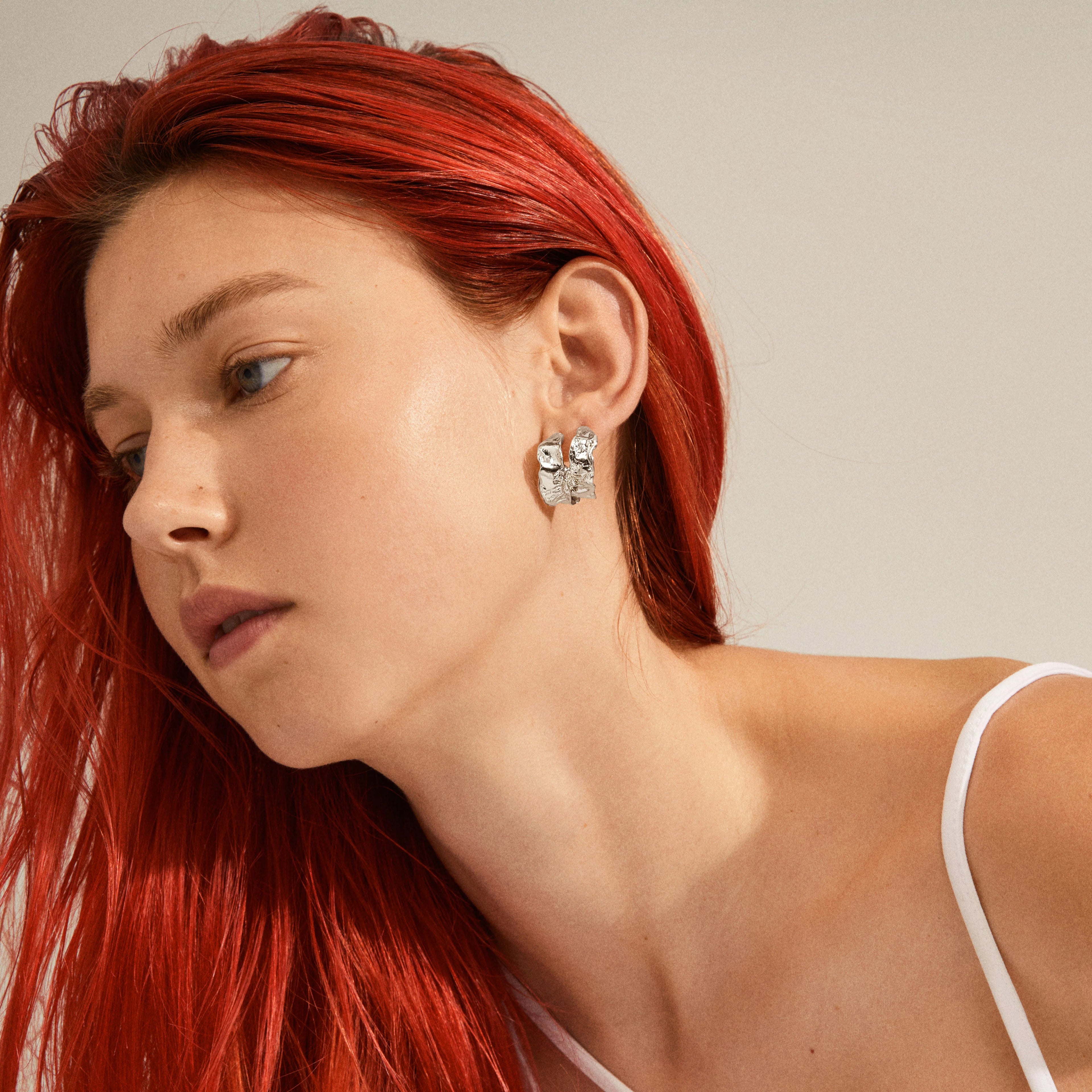 Pilgrim ELARA Oyrnalokkar