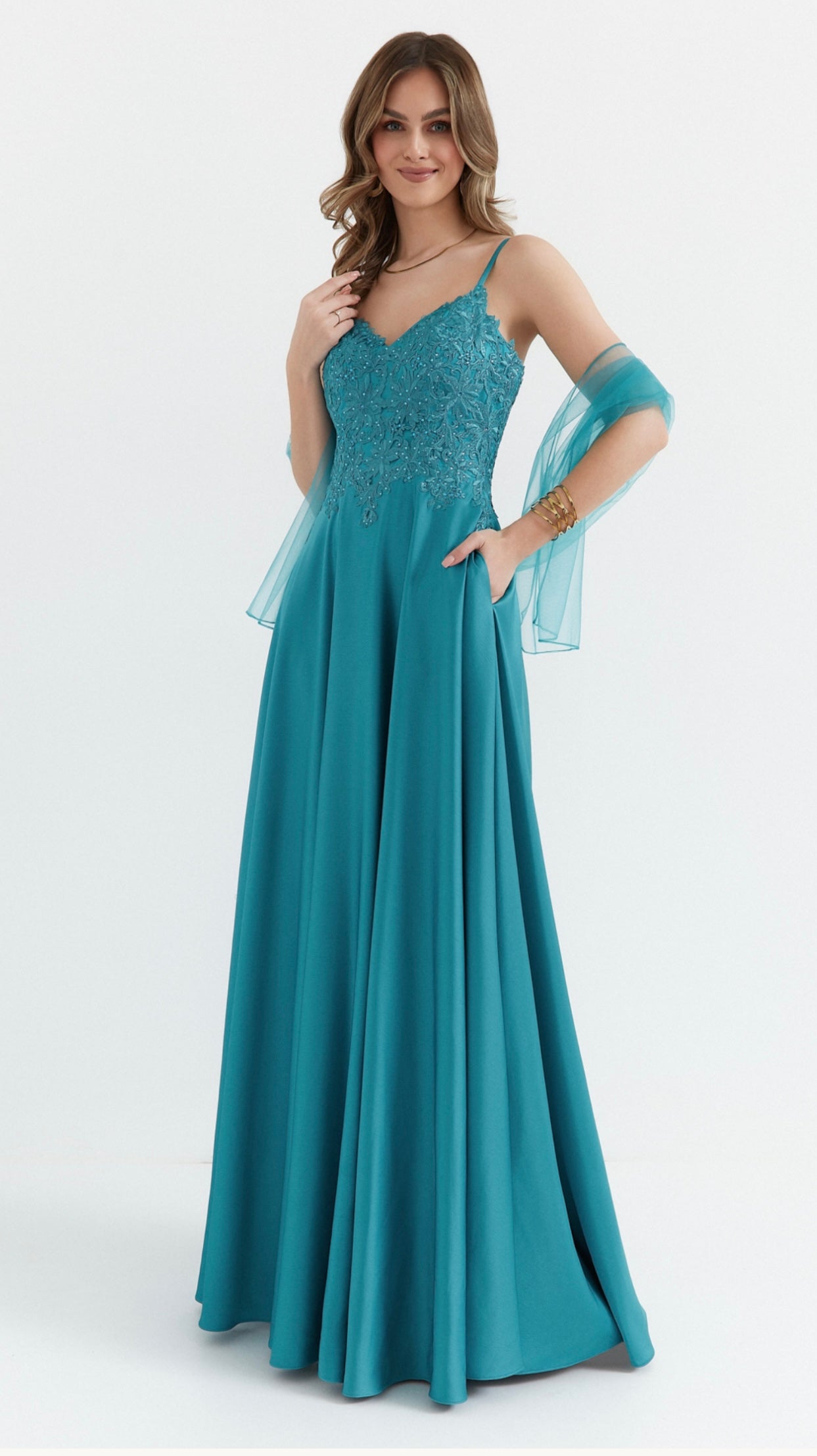 Marinubláur veitslukjóli í stødd XL og 2XL