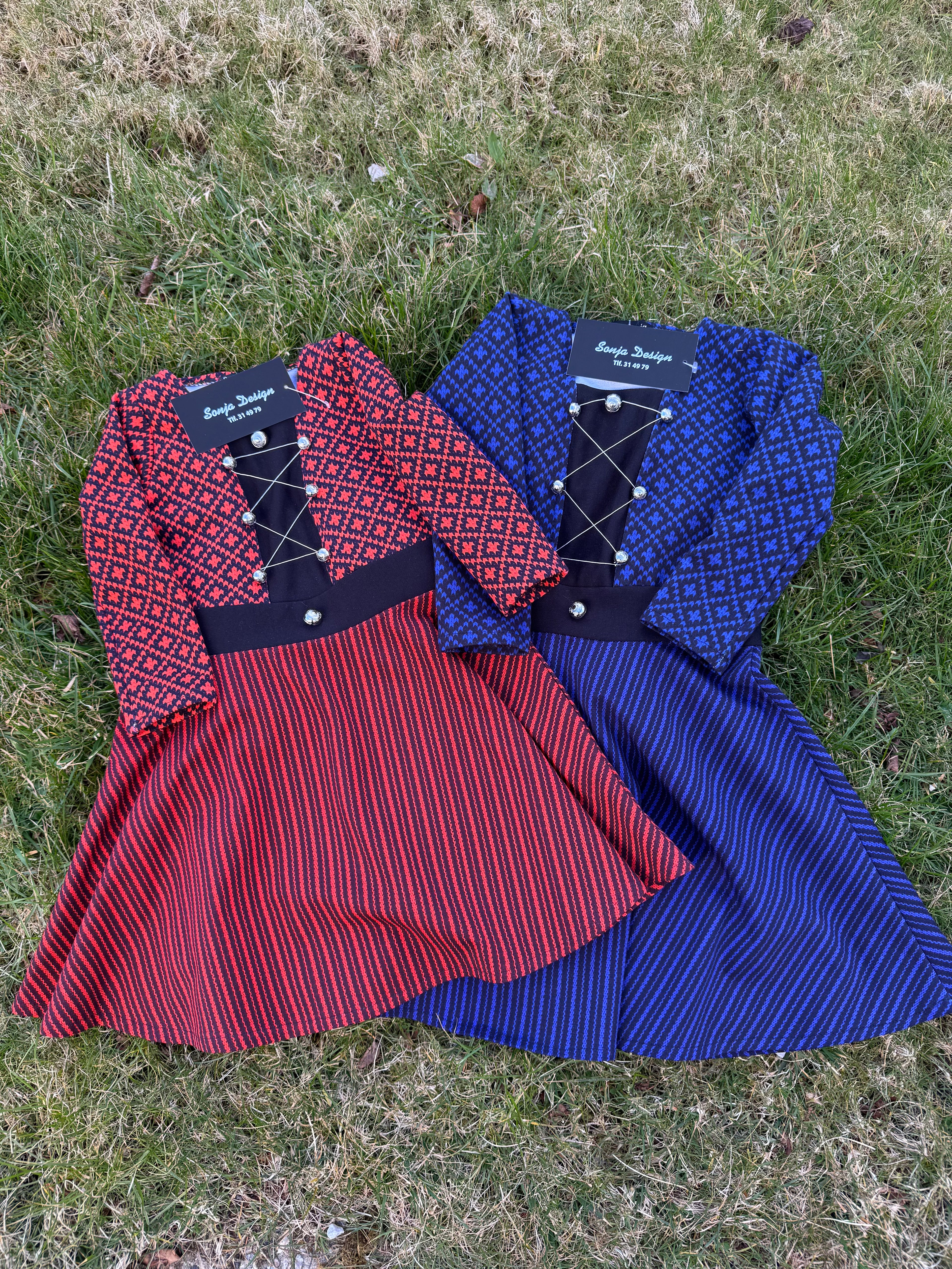 Føroysk klæðir sett til børn