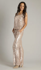 Sett toppur og buksur við lumma 2500 kr fyri settið