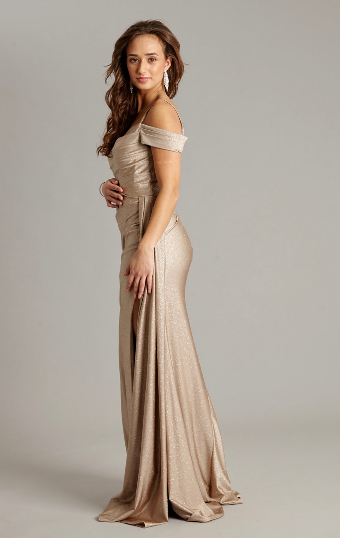 Gull littur veitslukjóli stødd L 2400 kr