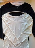 Dim blusa langar ermar svørt/hvít