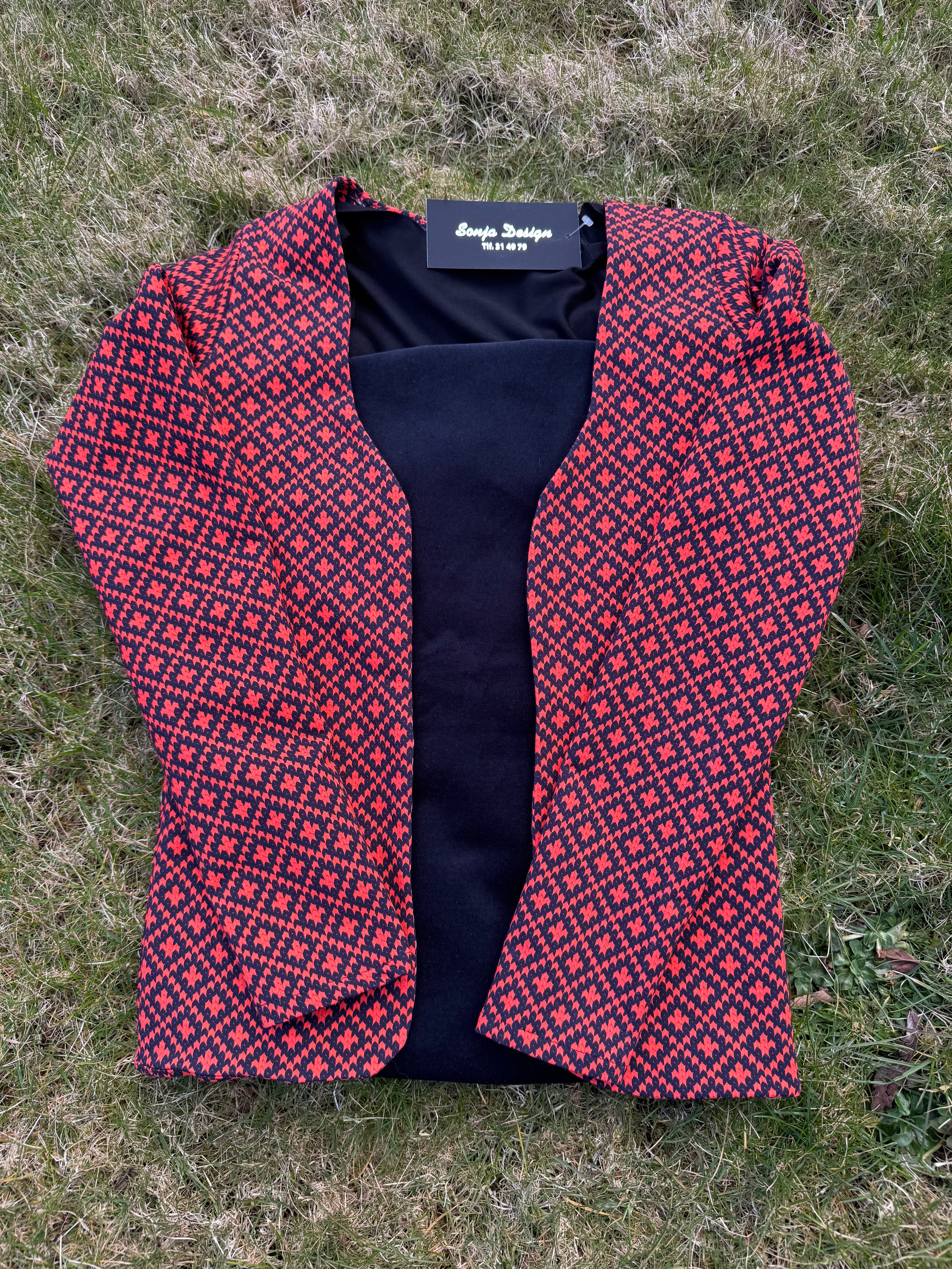 Troyggja til føroysk klæðir