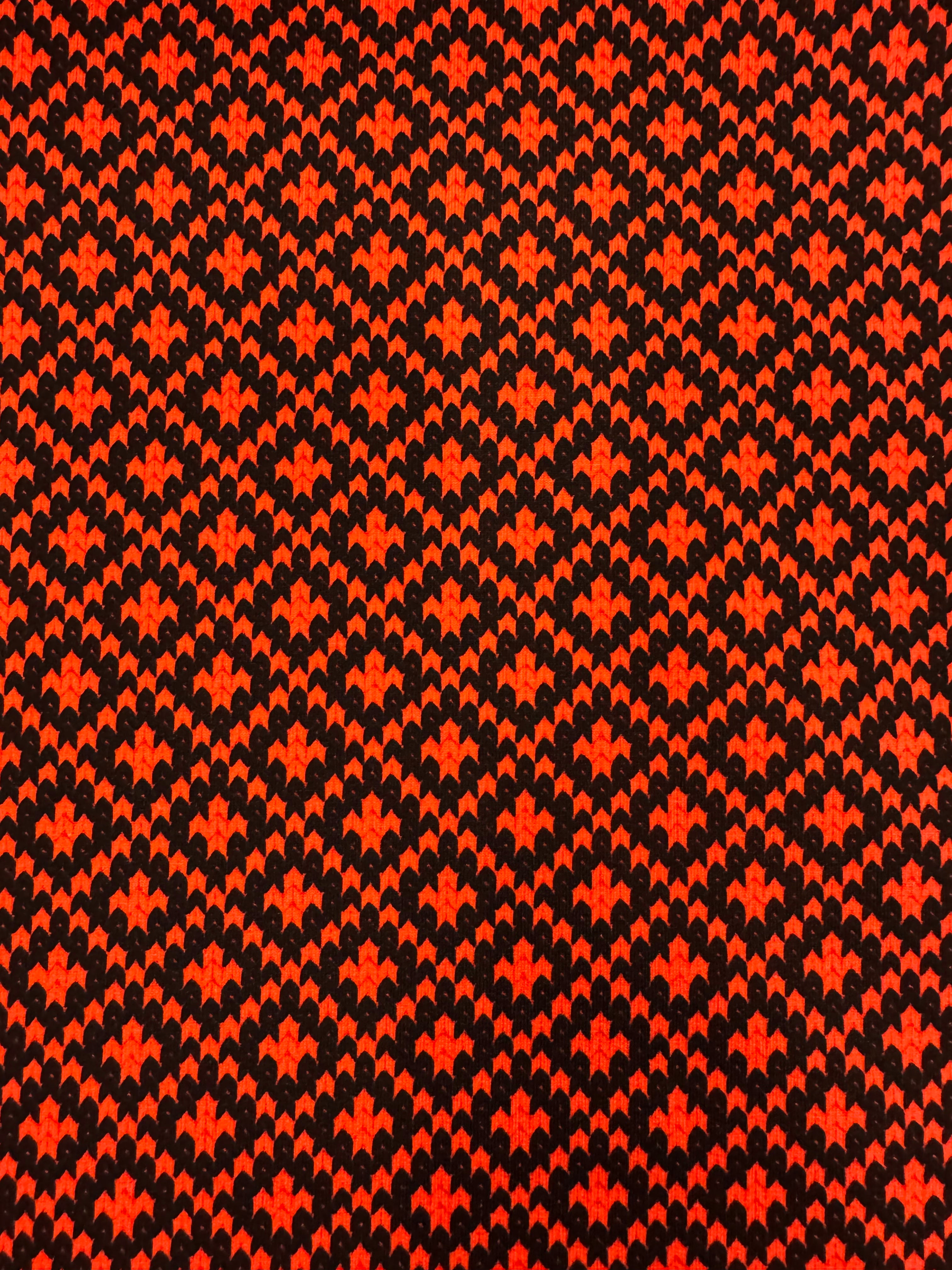 Bummull isoli meturvøra við føroyskum prenti á 199 kr mtr. reytt/svart og blátt/svart