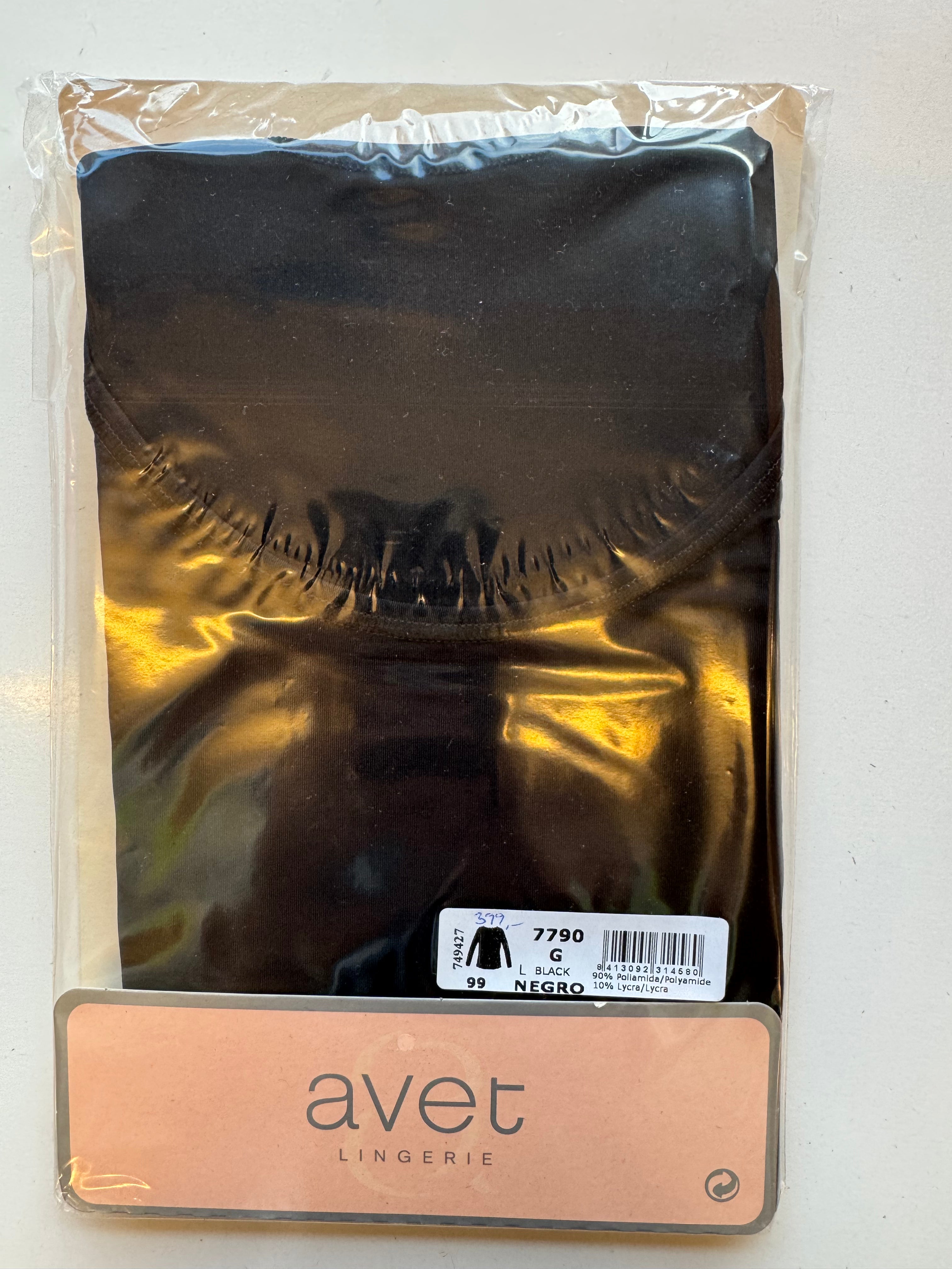 Dim blusa langar ermar svørt/hvít