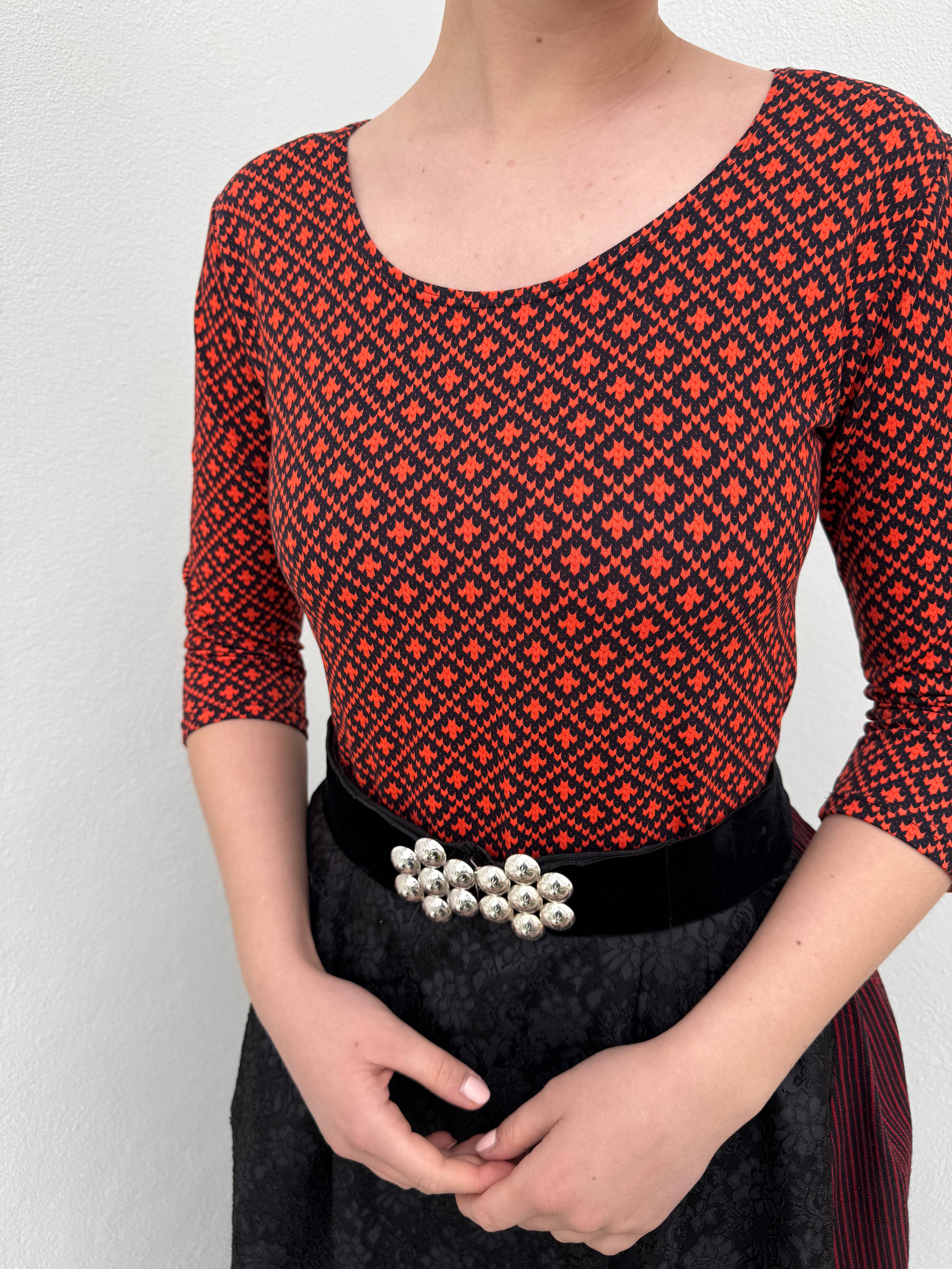 Blusa við føroyskum printi